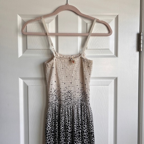 One‎ Size Fits Most Maxi Dress Smocked Boho Sleeveless Beach Cover Up - Picture 1 of 10